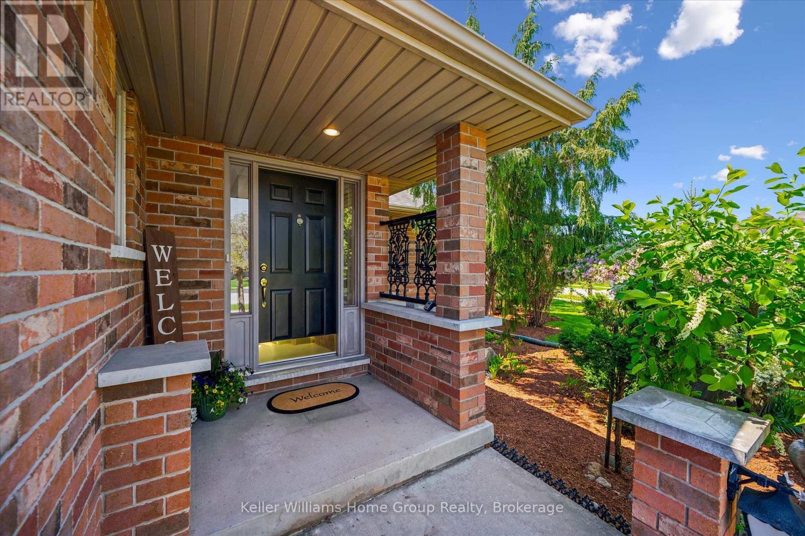40 GIBBS CRESCENT - 1