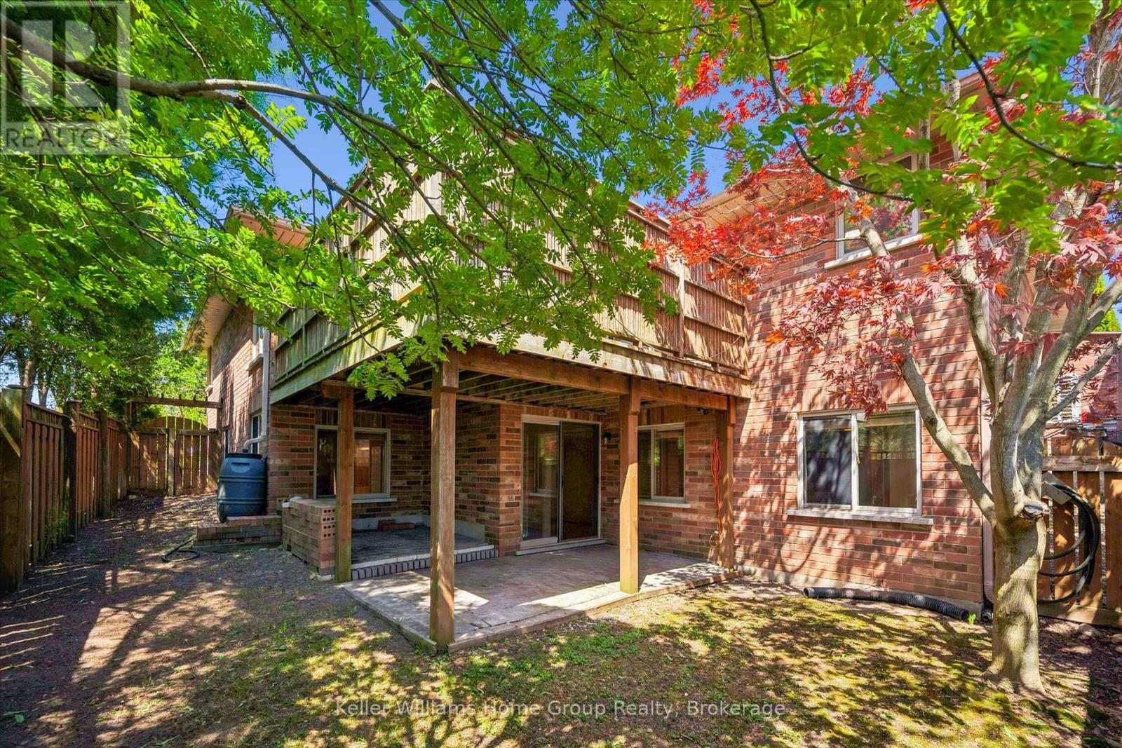 40 GIBBS CRESCENT - 40