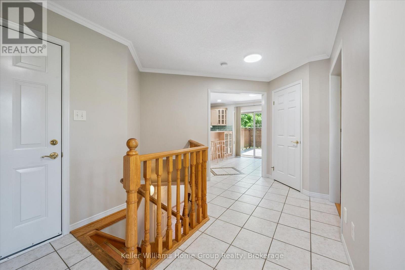 40 GIBBS CRESCENT - 5