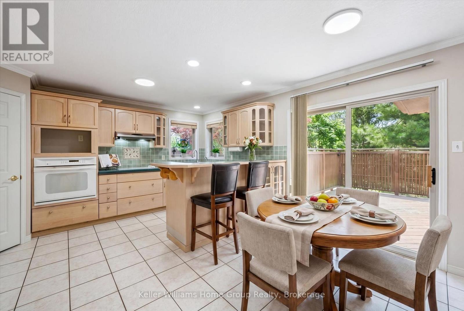 40 GIBBS CRESCENT - 7