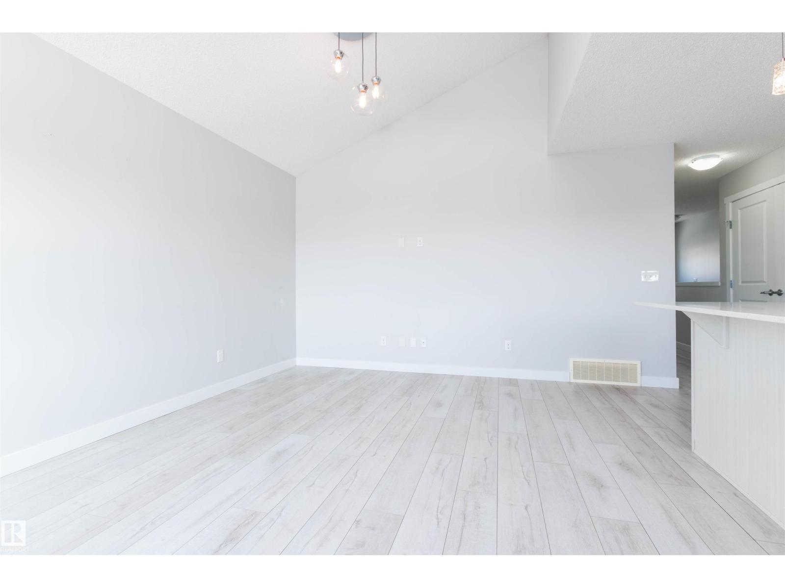 #6 1203 163 ST SW - 6