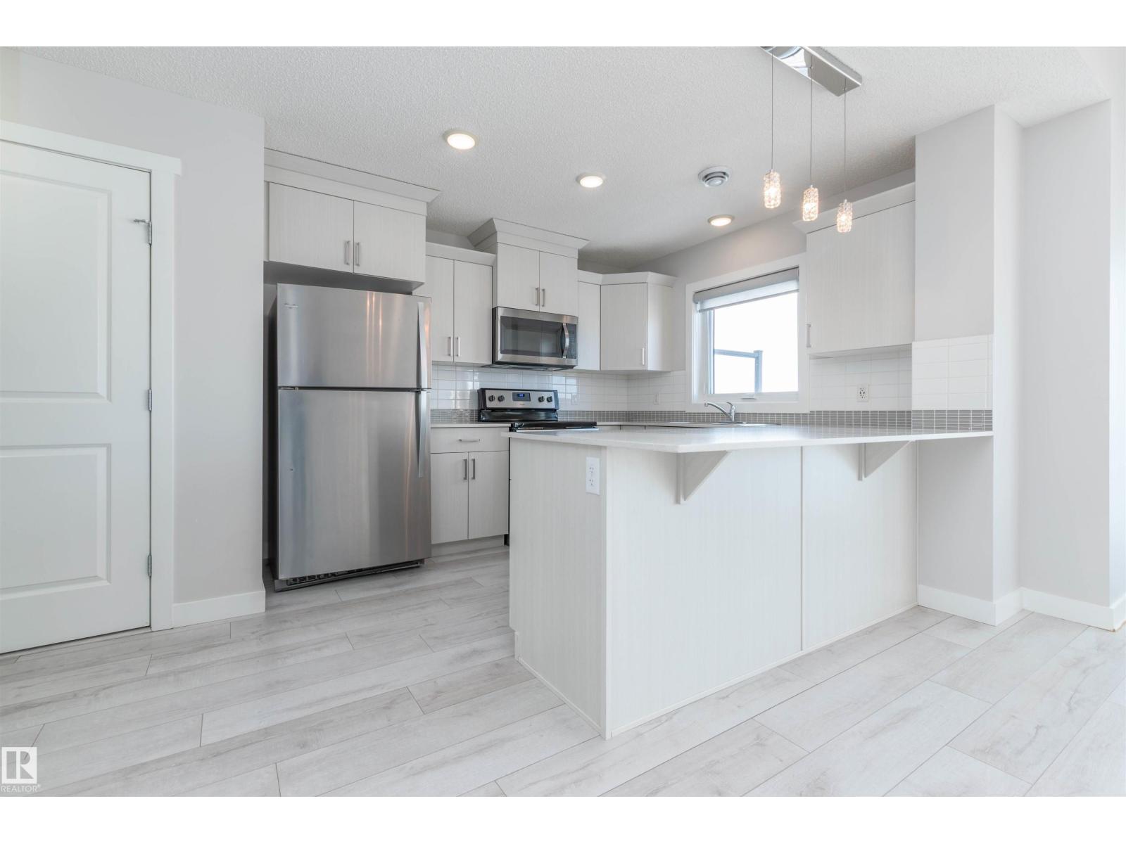 #6 1203 163 ST SW - 8