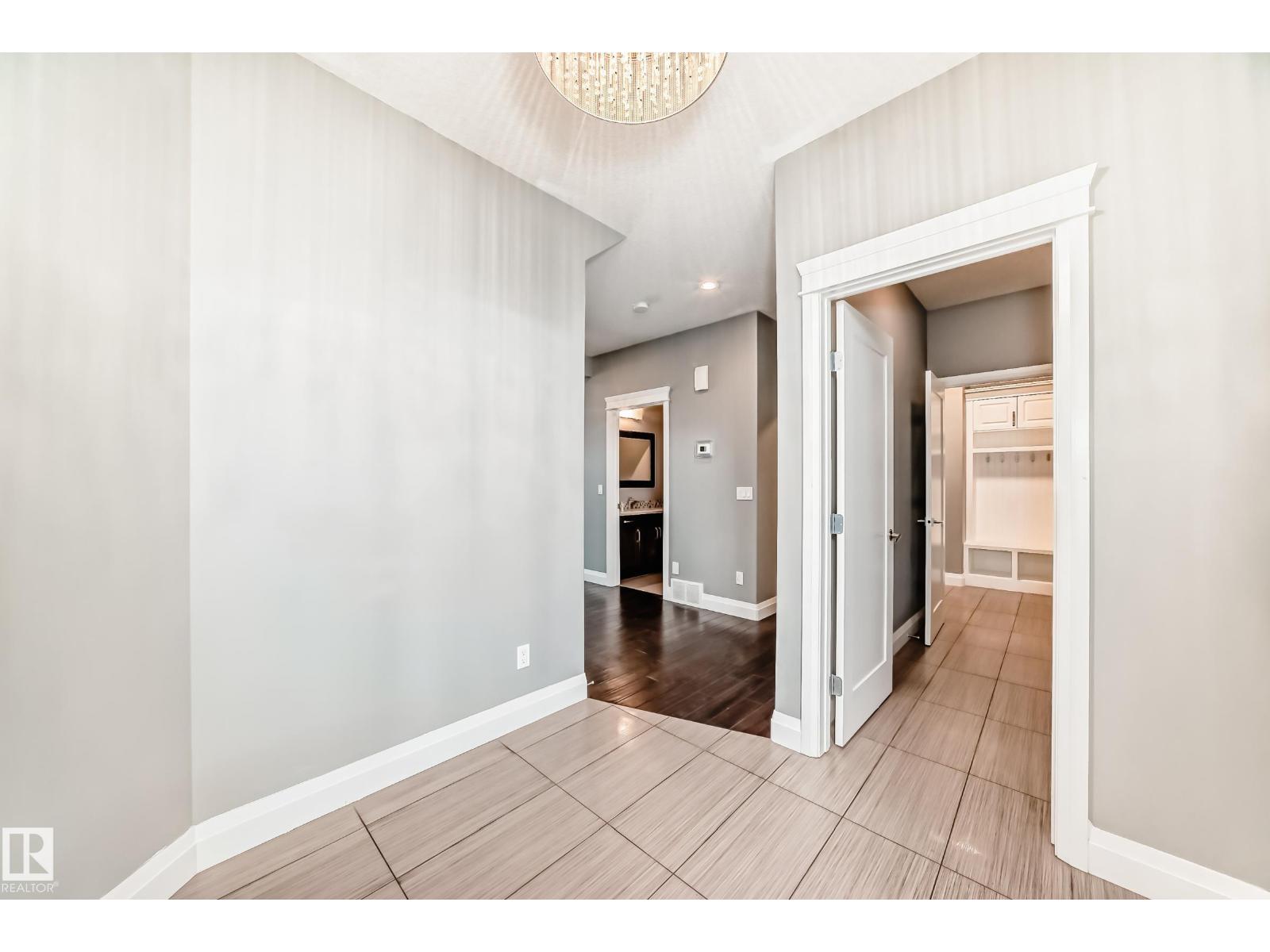 17931 78 ST NW - 5