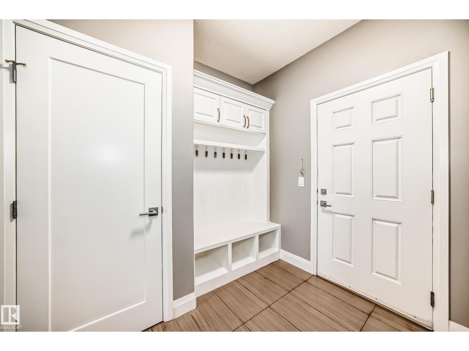 17931 78 ST NW - 6