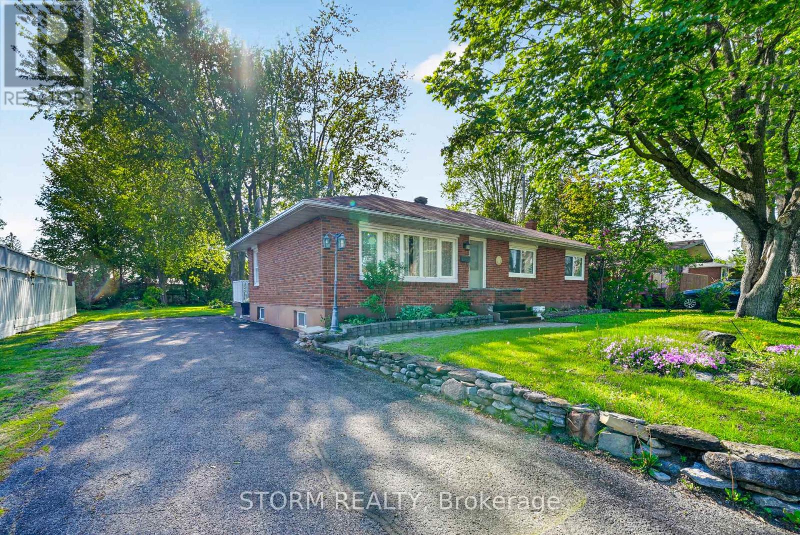 3 AULT DRIVE - Image 3