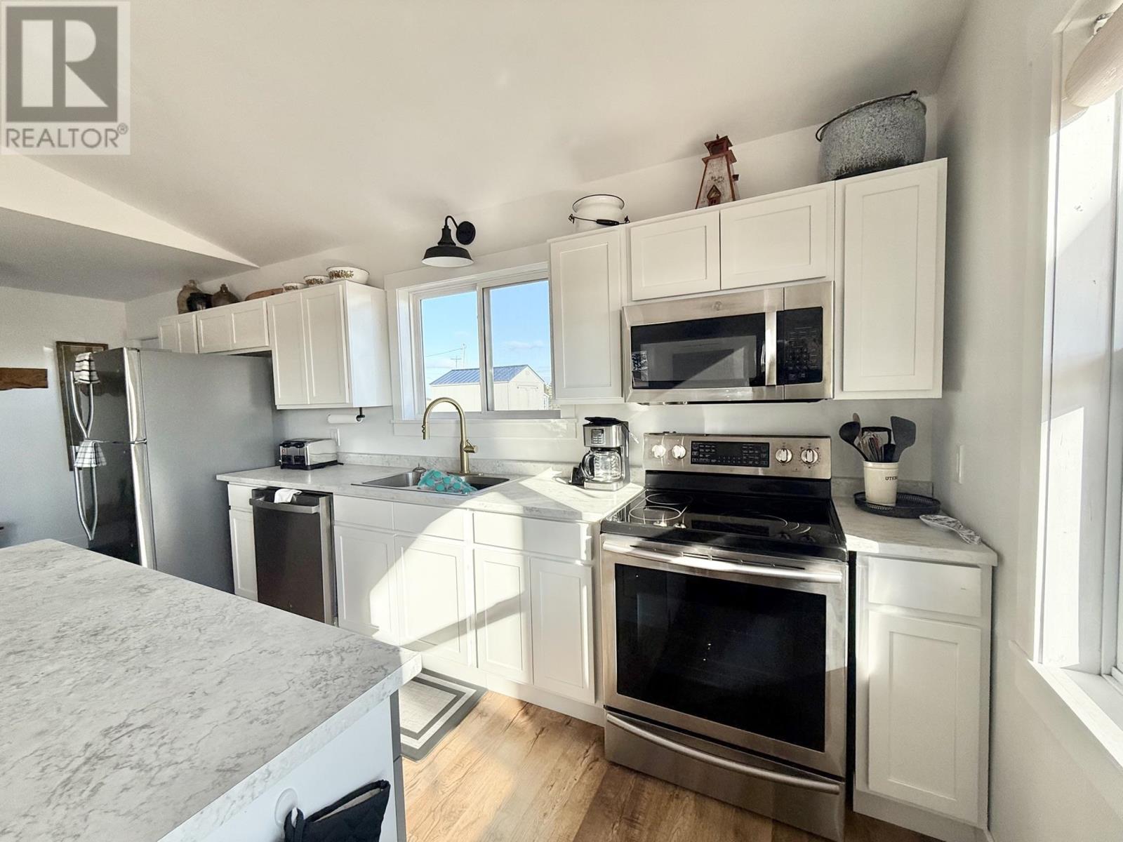38 Basinview Crescent - 31