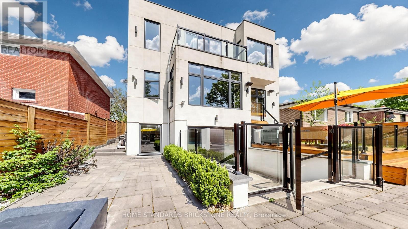 10 ALONZO ROAD - 42