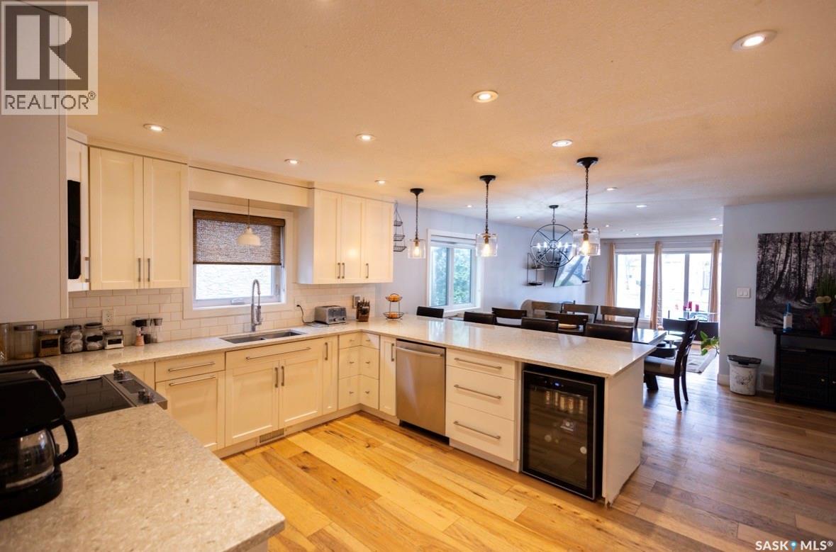 2258 Newis BAY E - Image 3