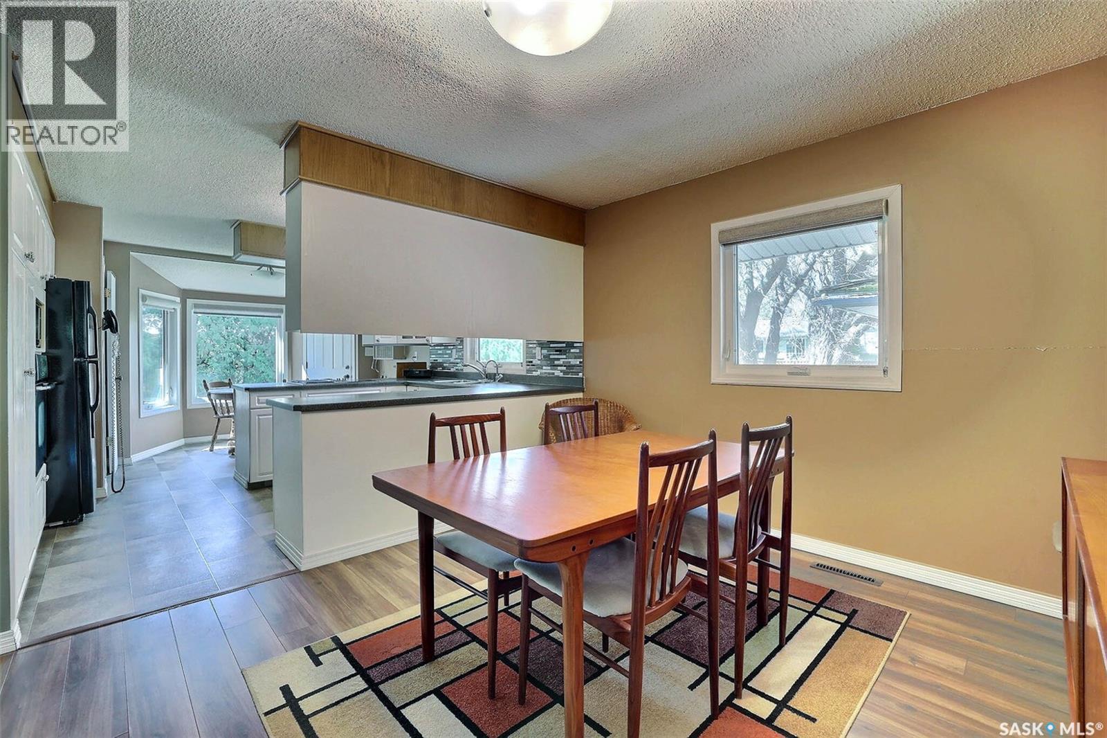 97 Compton ROAD - 5