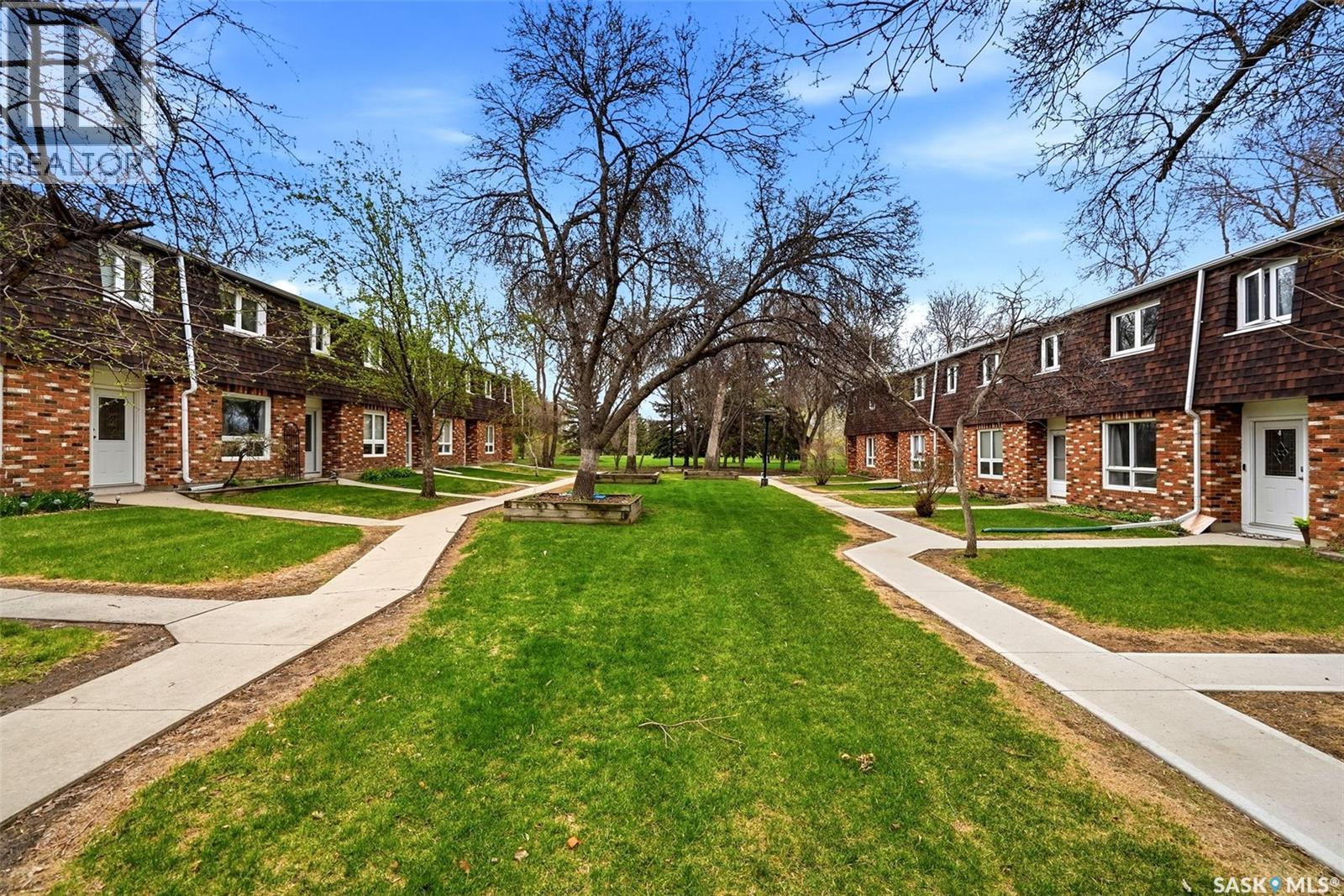 #35 Spruceview ROAD - 45