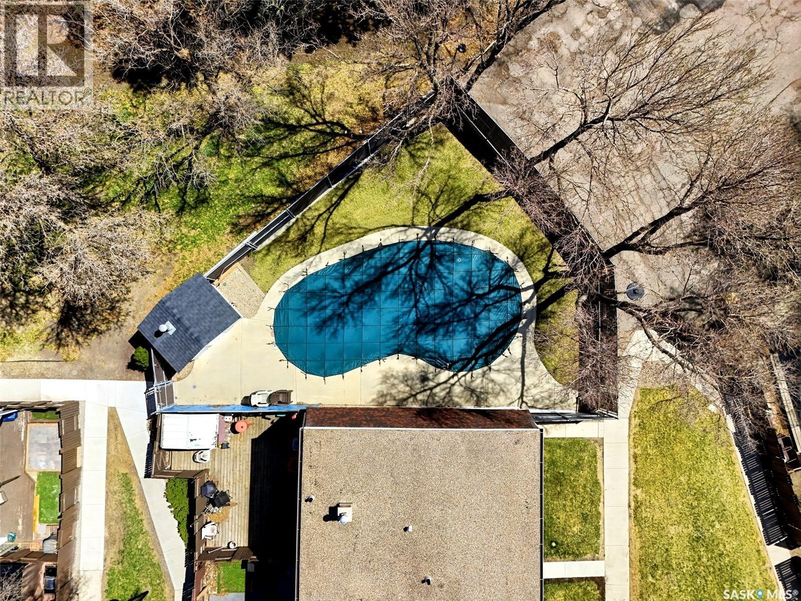 #35 Spruceview ROAD - 48
