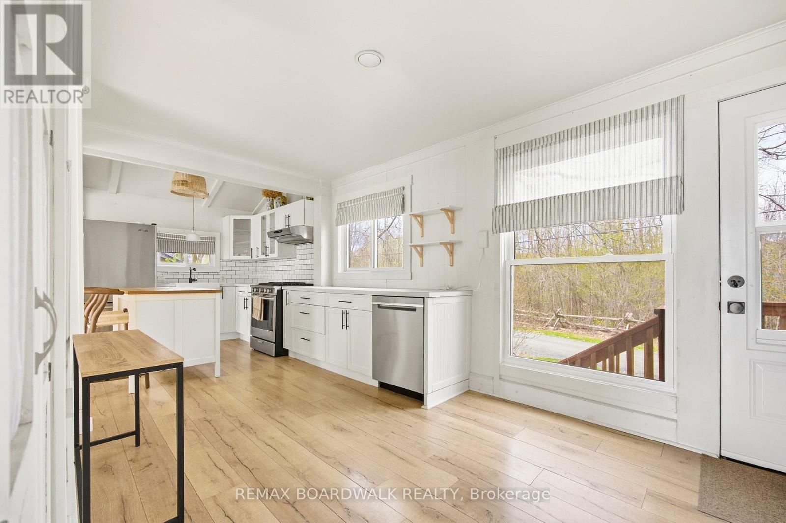 124 MCCULLOUGH'S LANDING ROAD - 22