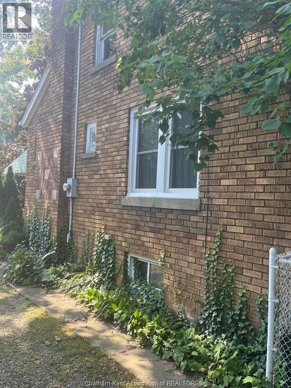 89 GLADSTONE AVENUE - 4