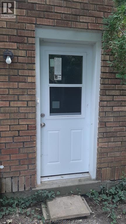 89 GLADSTONE AVENUE - 21