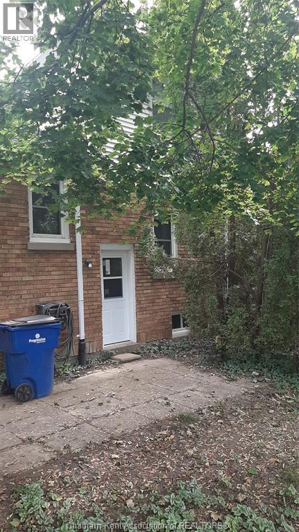 89 GLADSTONE AVENUE - 22