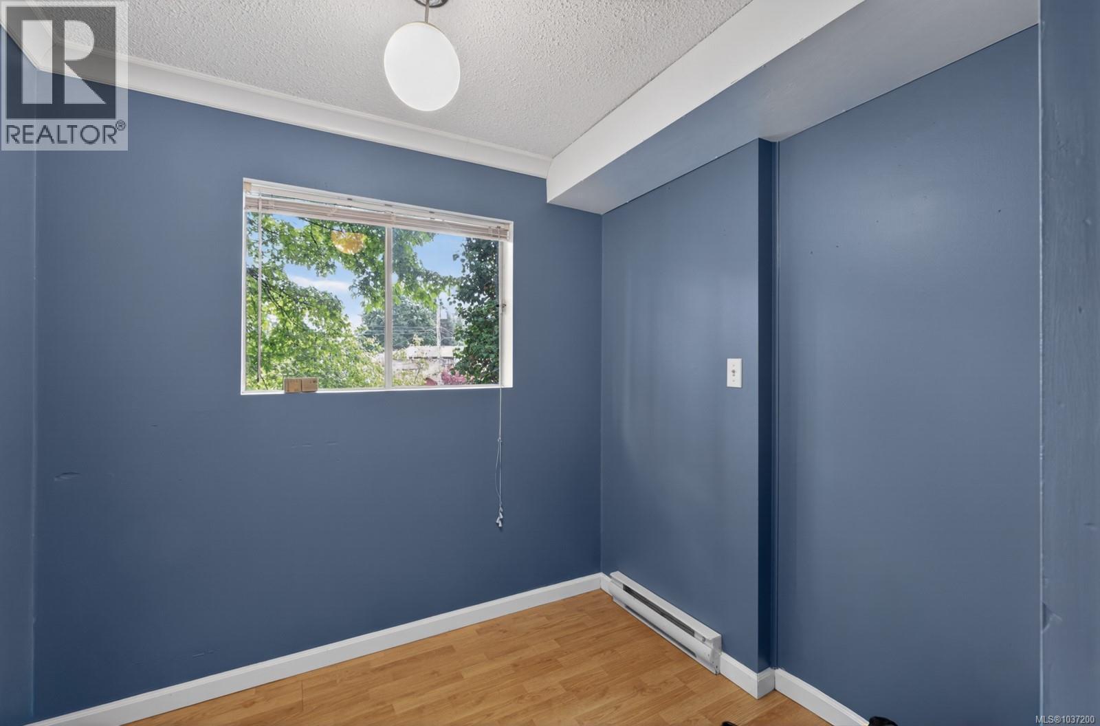 3046 Gibbins Rd - 14