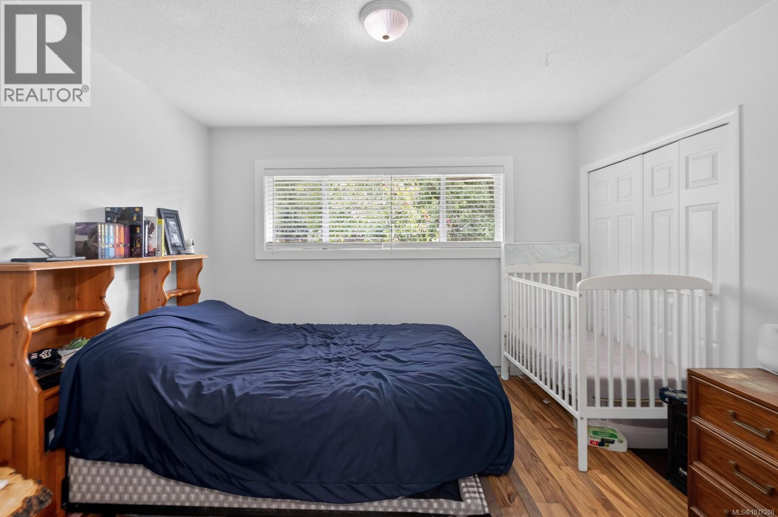 3046 Gibbins Rd - 41