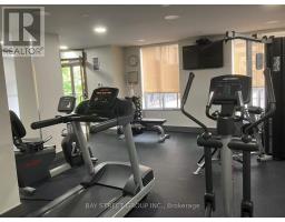 902 - 284 Bloor Street W, Toronto, ON M5S3B8 Photo 21