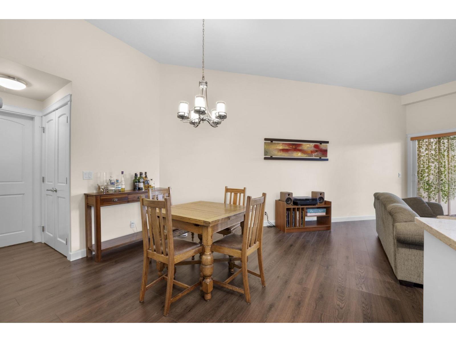607 8526 202B STREET, Langley