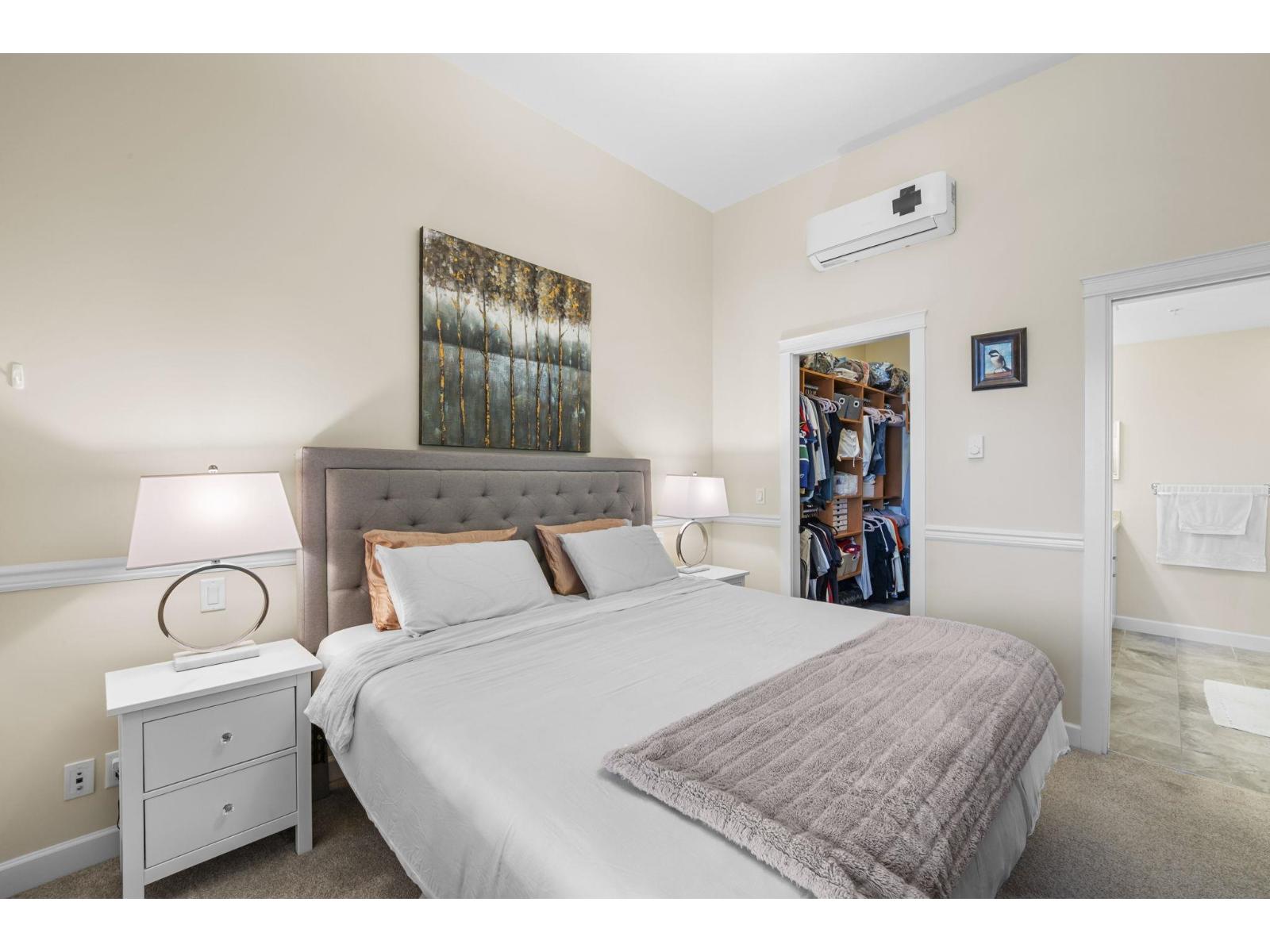 607 8526 202B STREET, Langley