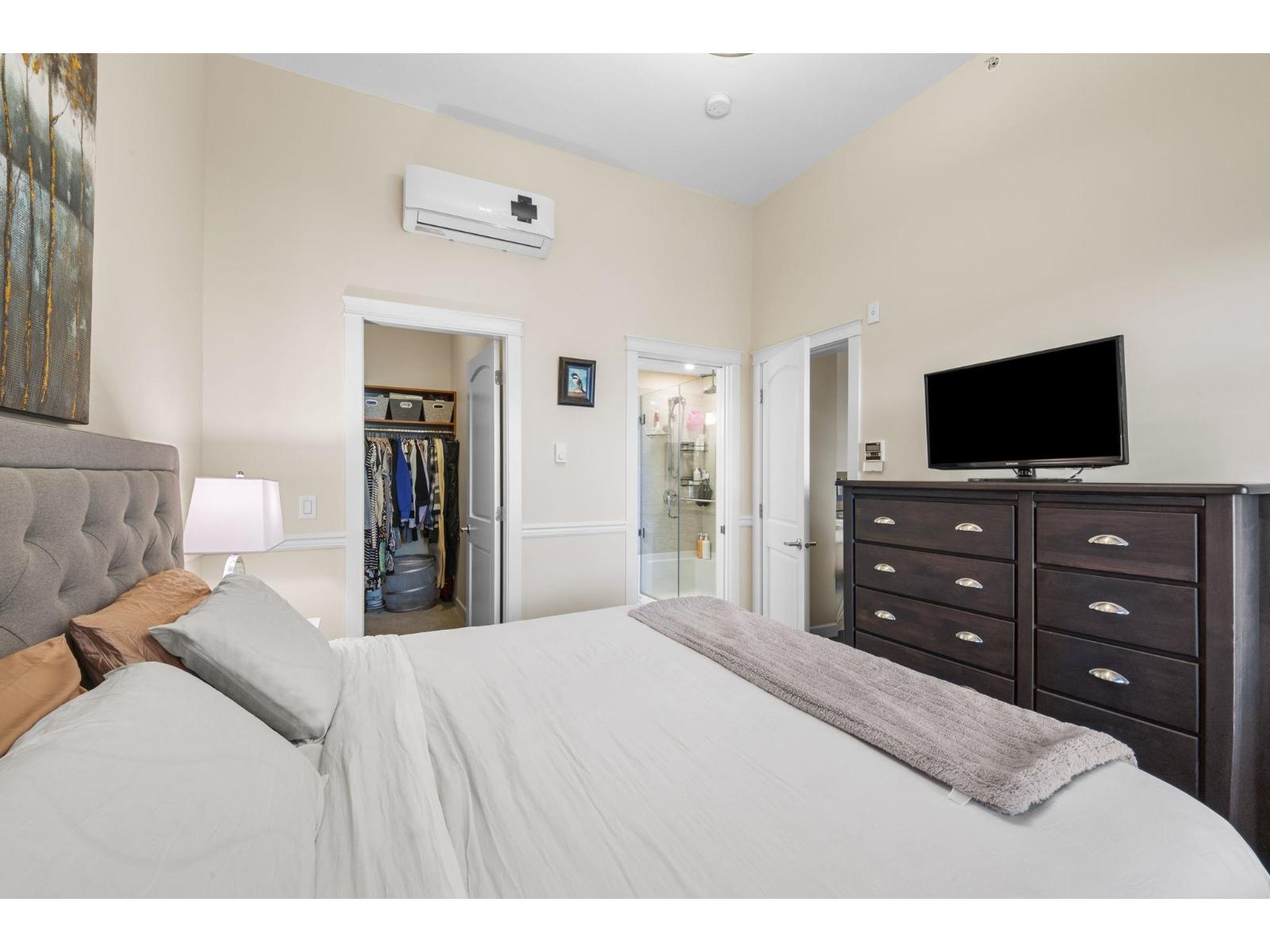 607 8526 202B STREET, Langley