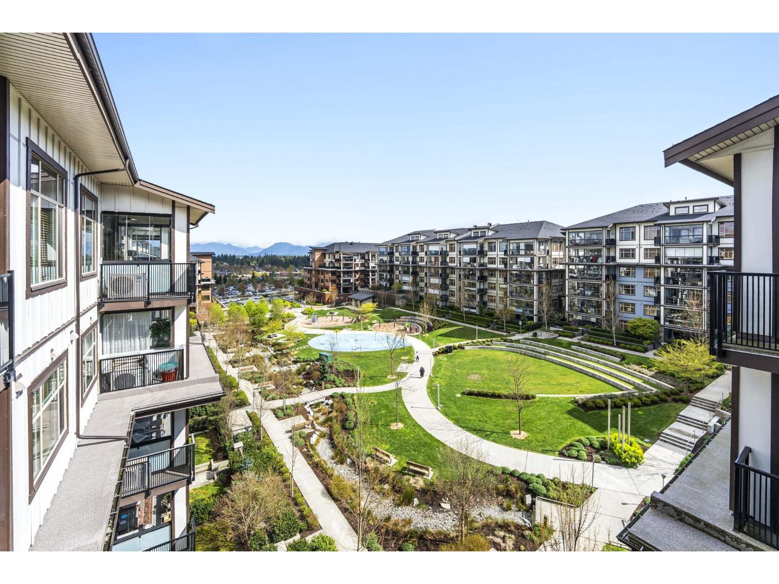 607 8526 202B STREET, Langley