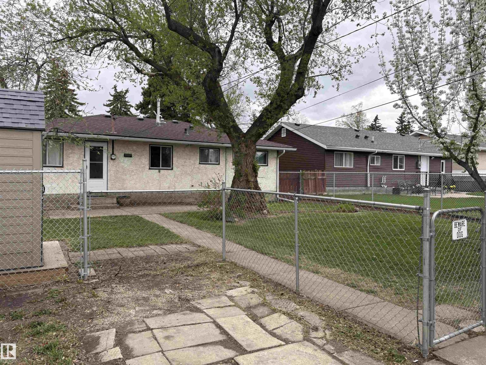 13023 90 ST NW - Image 2