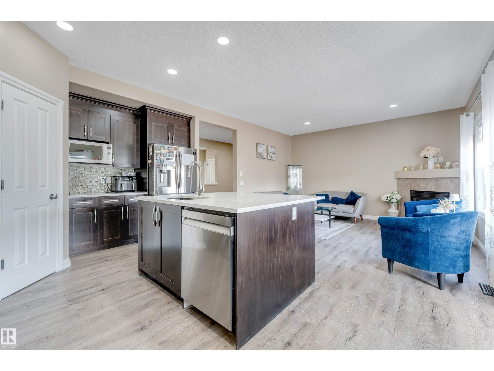121 64 ST SW - 13