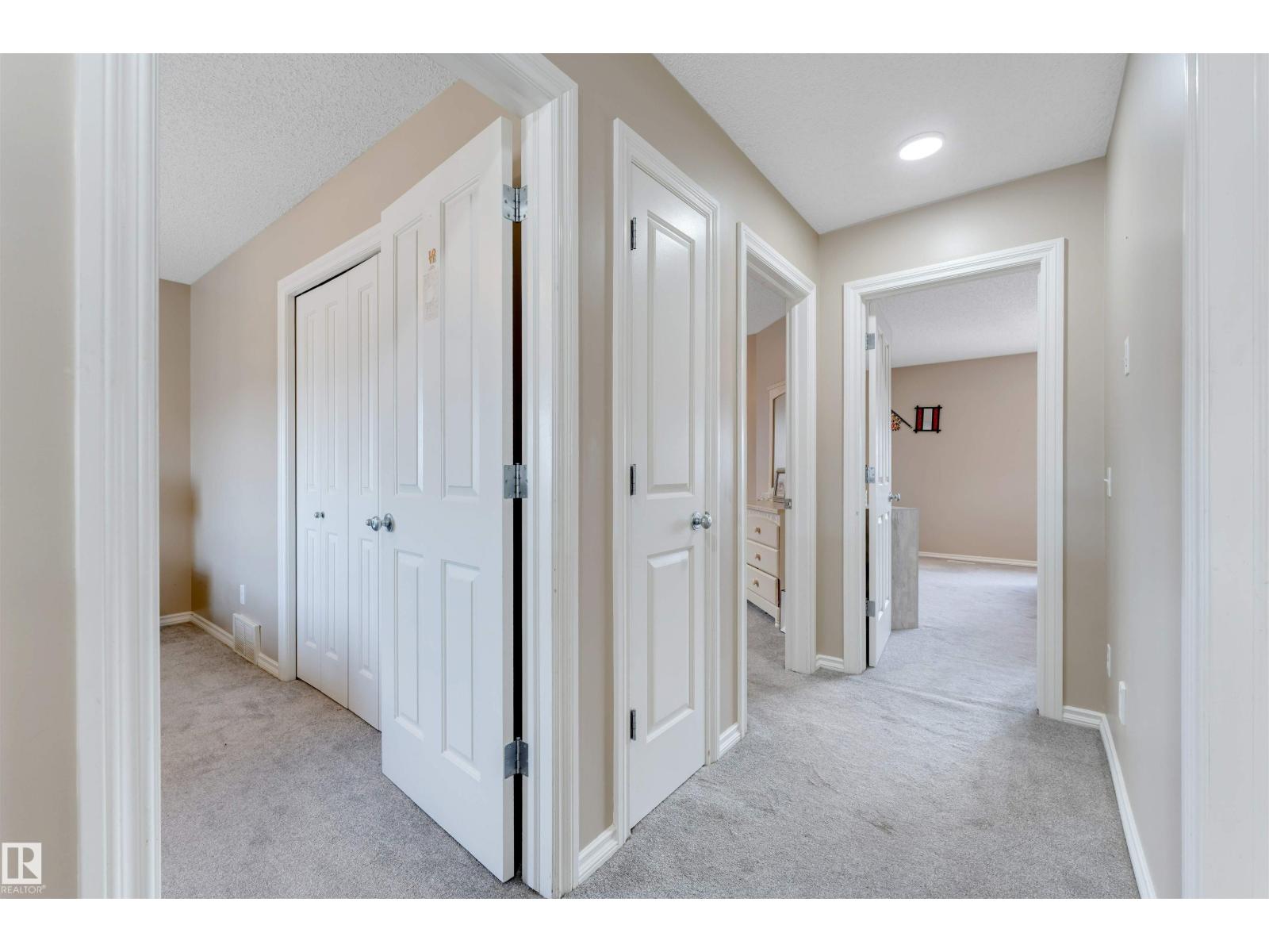 121 64 ST SW - 18