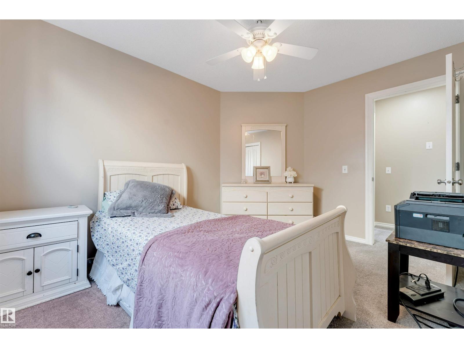 121 64 ST SW - 21