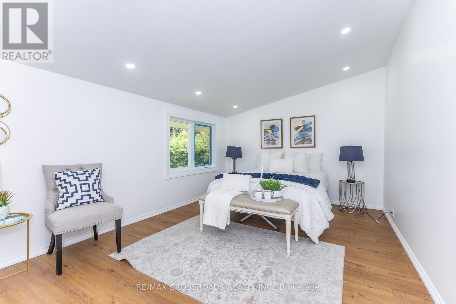 47 MUNSON CRESCENT - 17