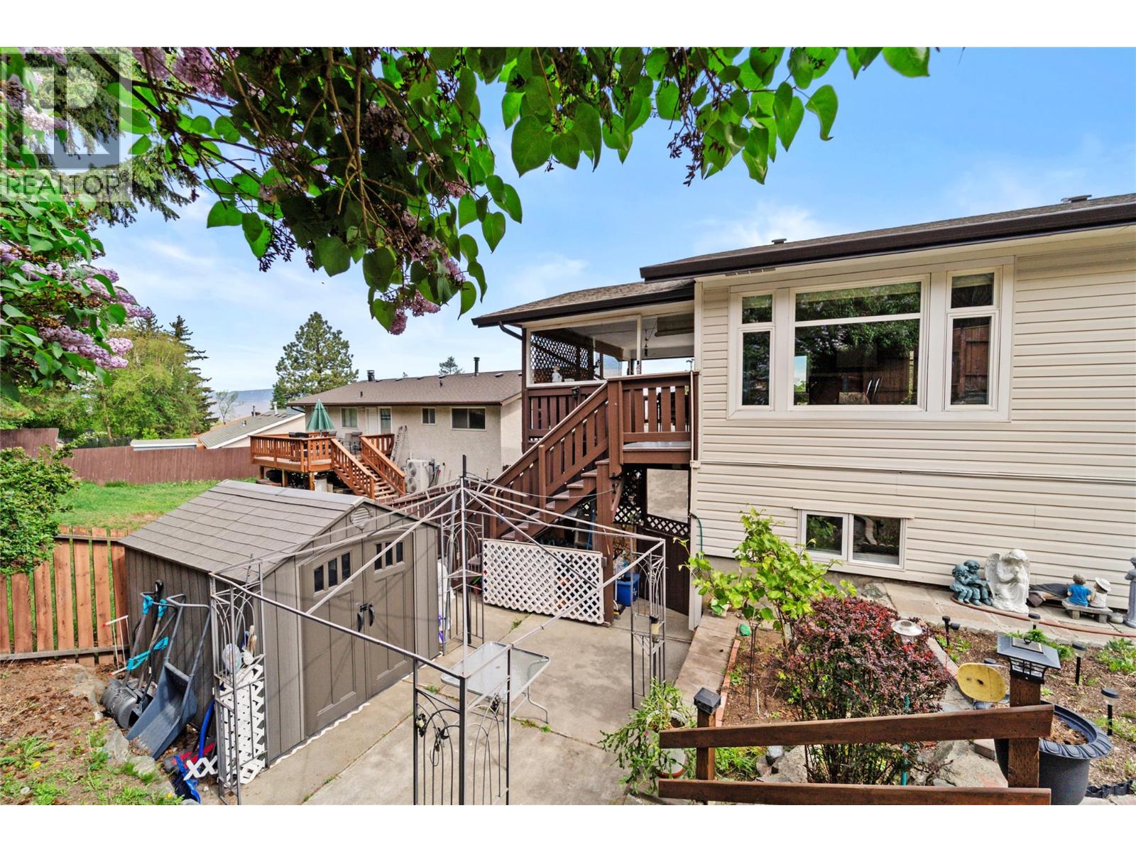 179 Monmouth Drive - 39