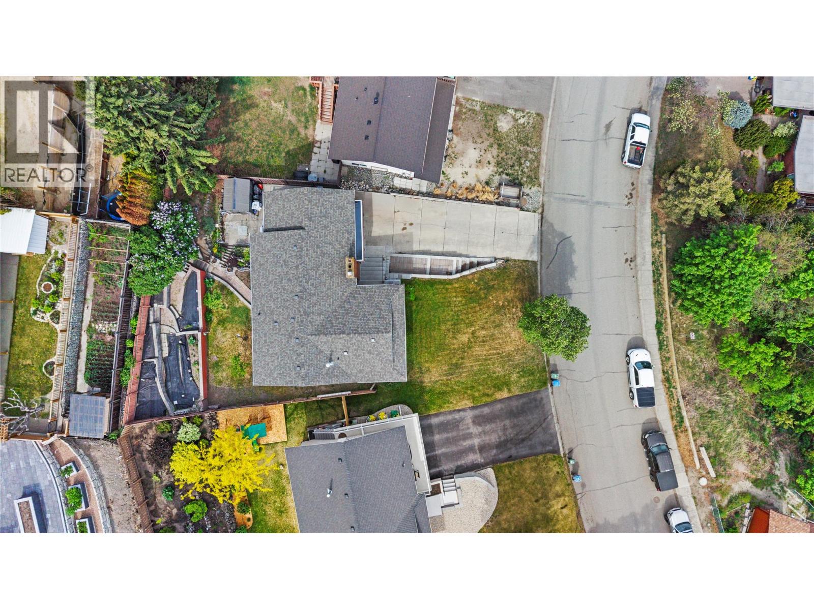 179 Monmouth Drive - 44