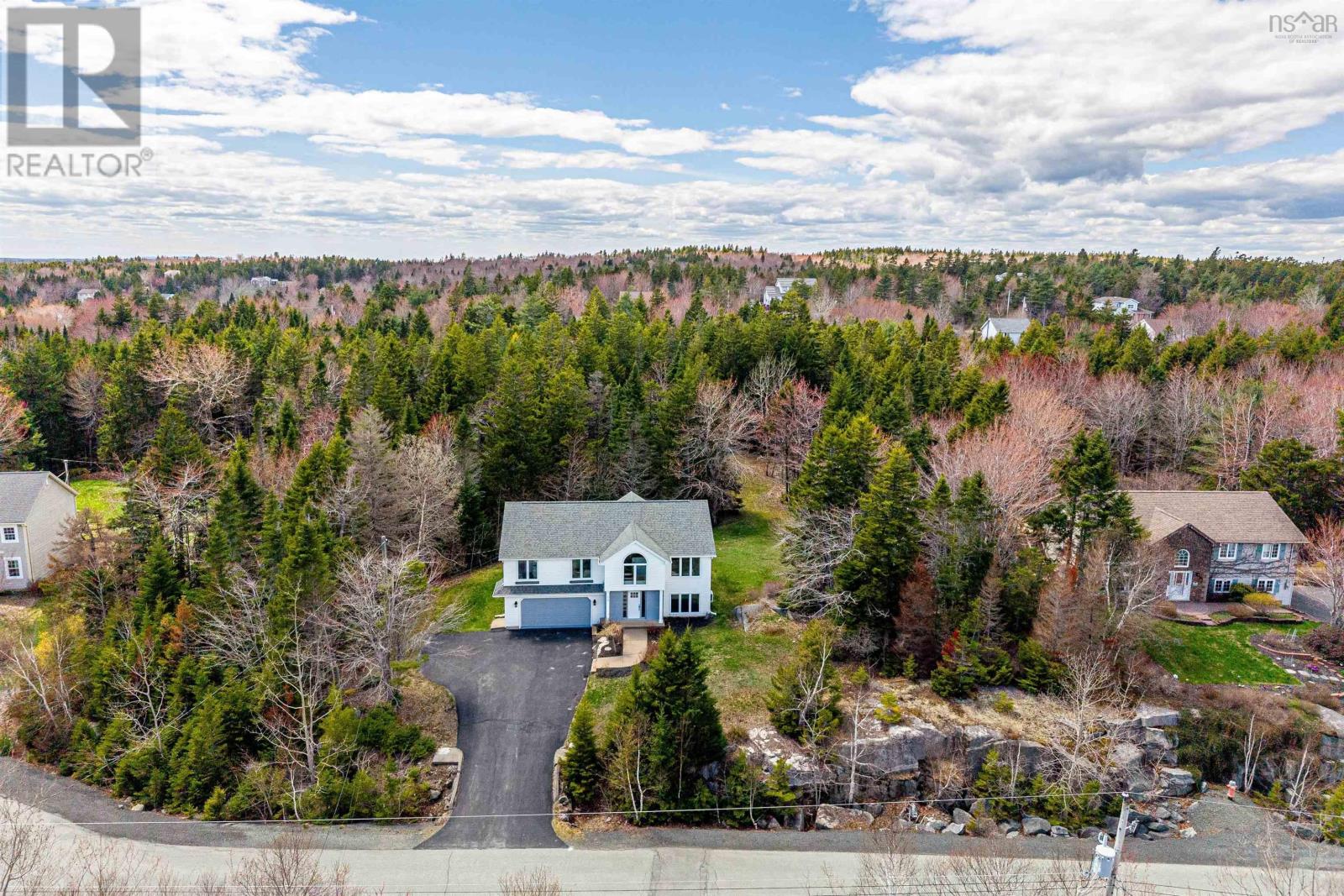 73 Lakefront Drive - 40