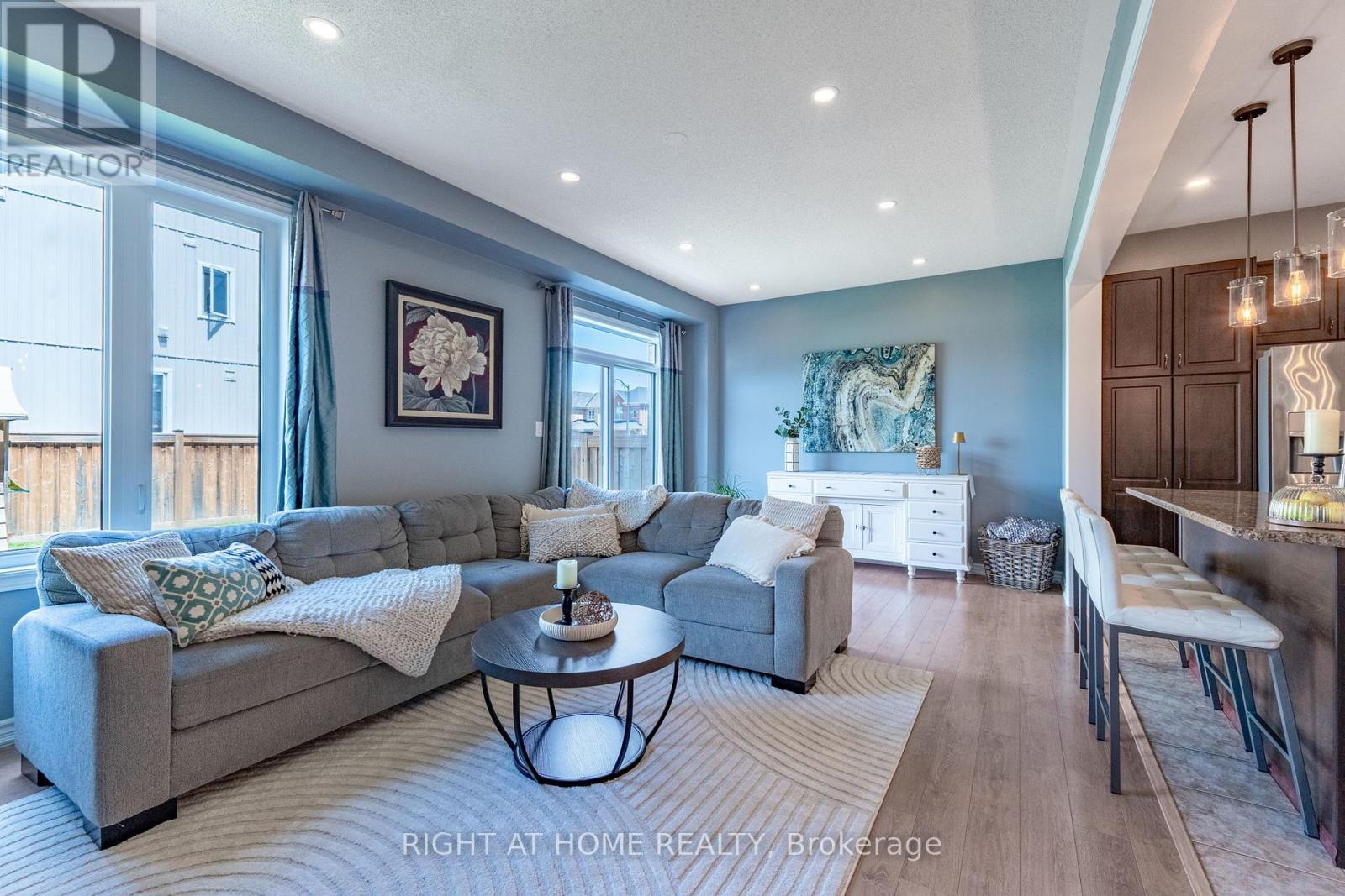 72 WAGNER CRESCENT - 17