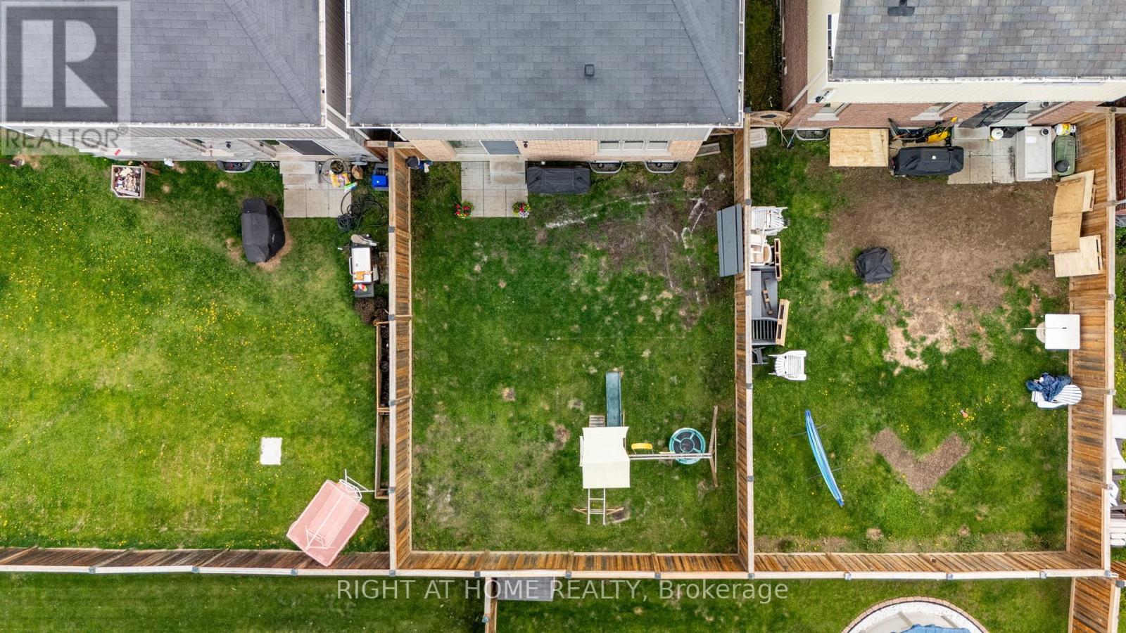 72 WAGNER CRESCENT - 48