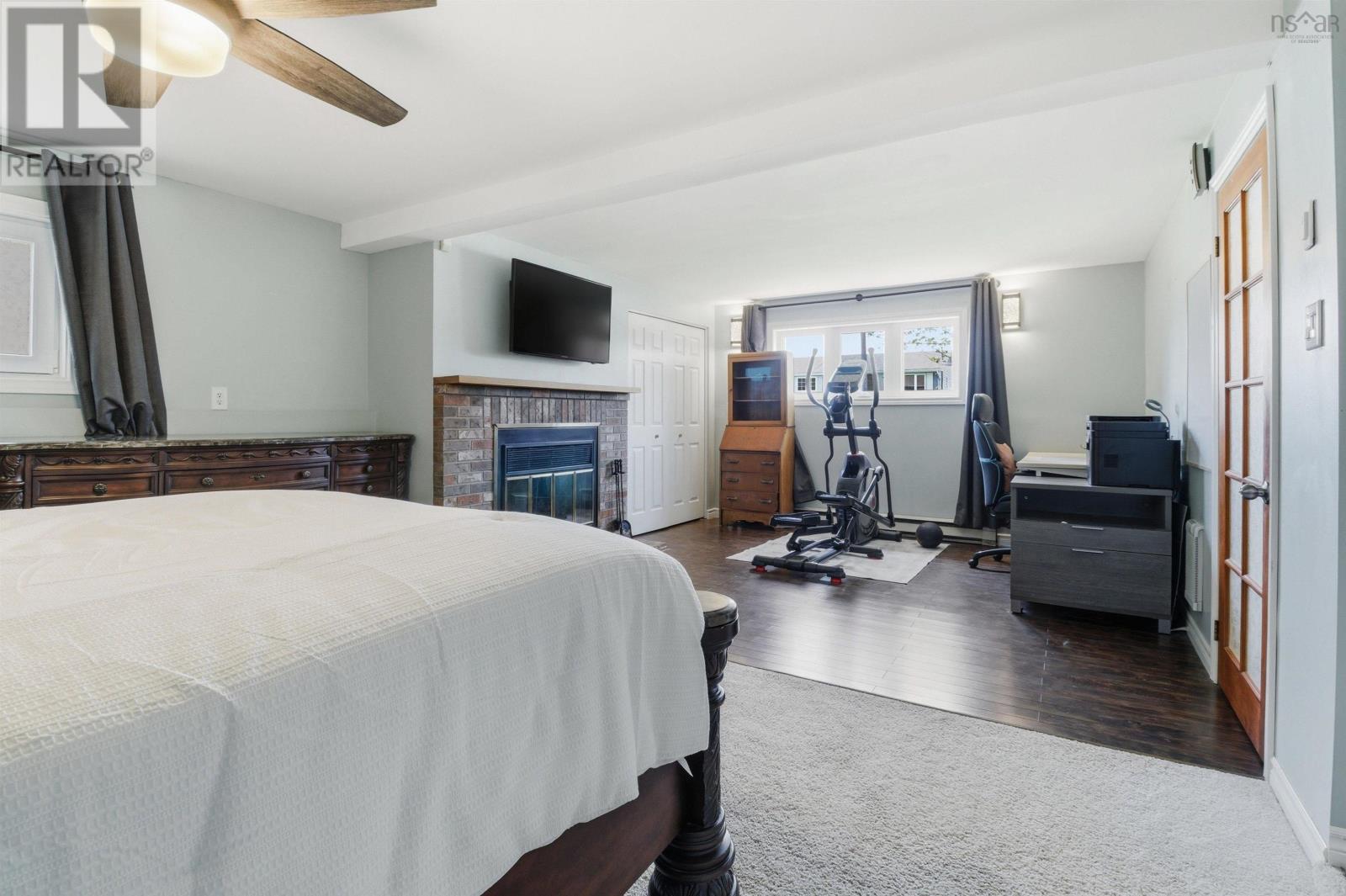 Property 21 of 36 of 50 Briarwood Drive