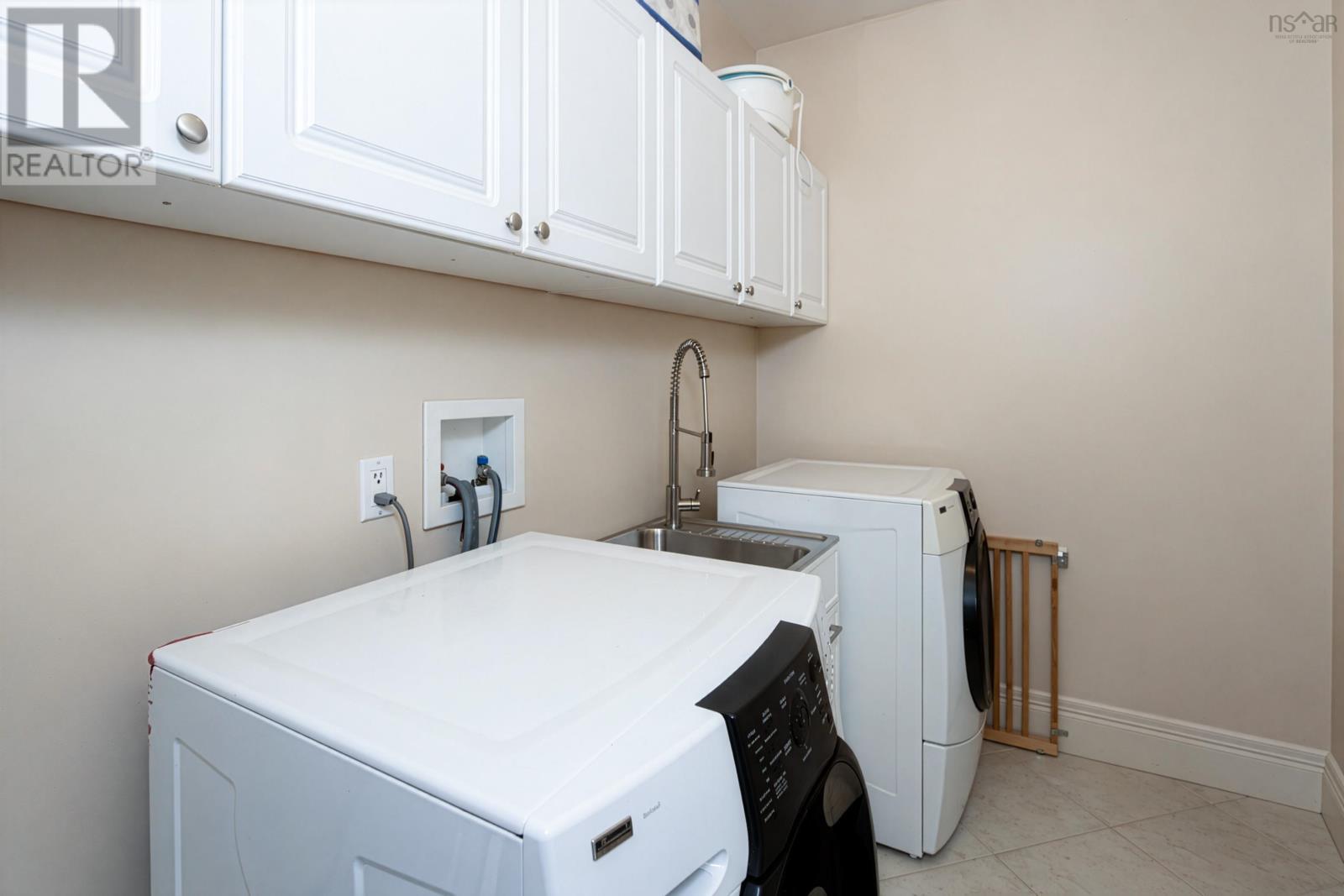 Property 35 of 50 of 29 Bellbrook Crescent