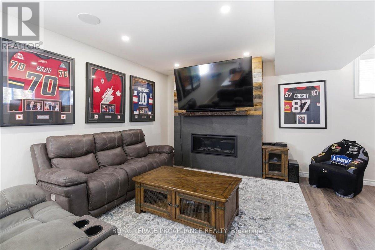 56 ALNET DRIVE - 34