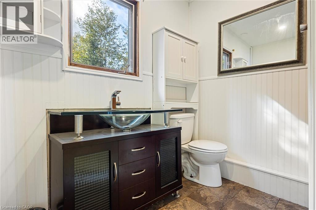 772 S BERNARD LAKE Road - 15