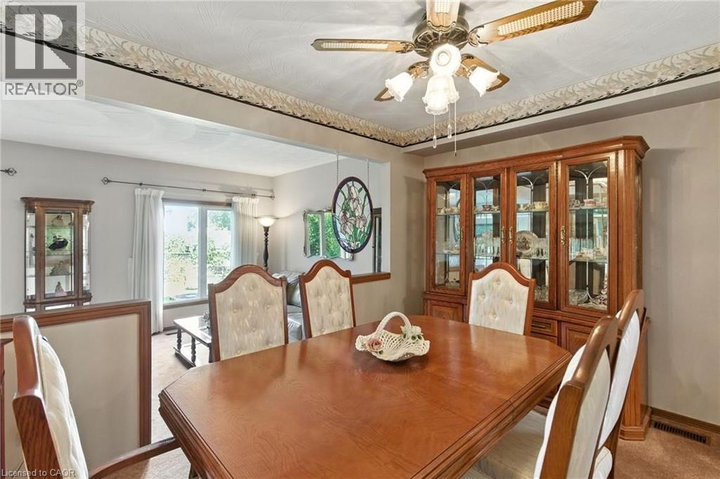 39 MEGNA Court - 10