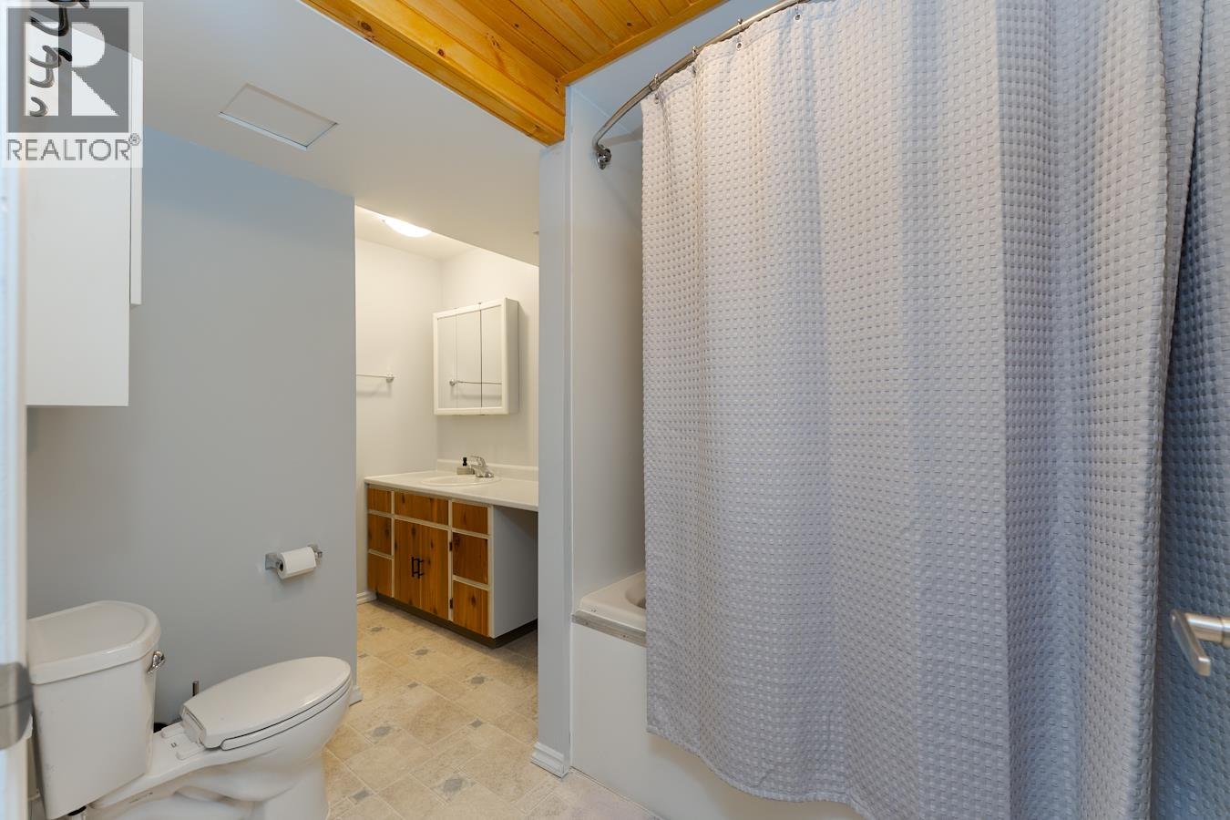 4132 BAKER ROAD - 28