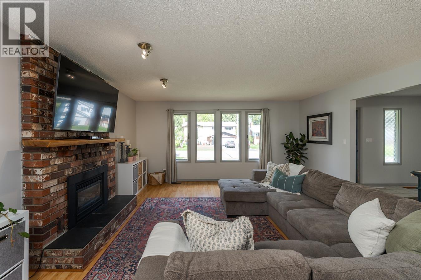 4132 BAKER ROAD - 5