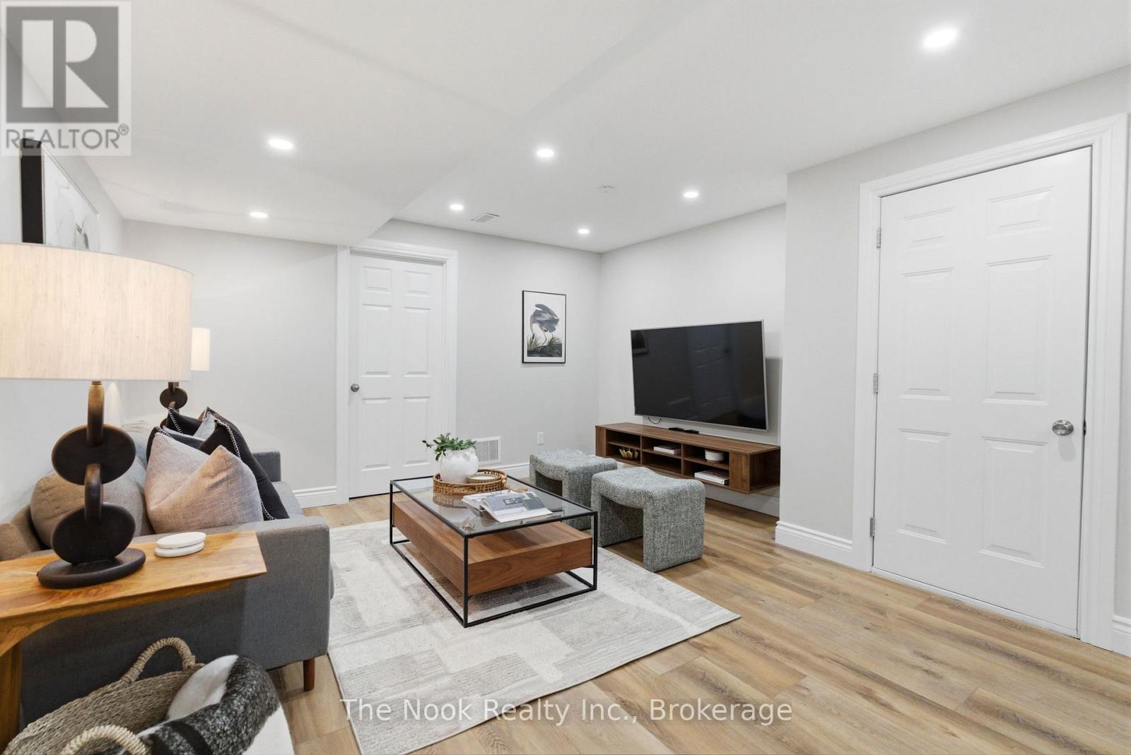 2165 COURTICE ROAD - 32