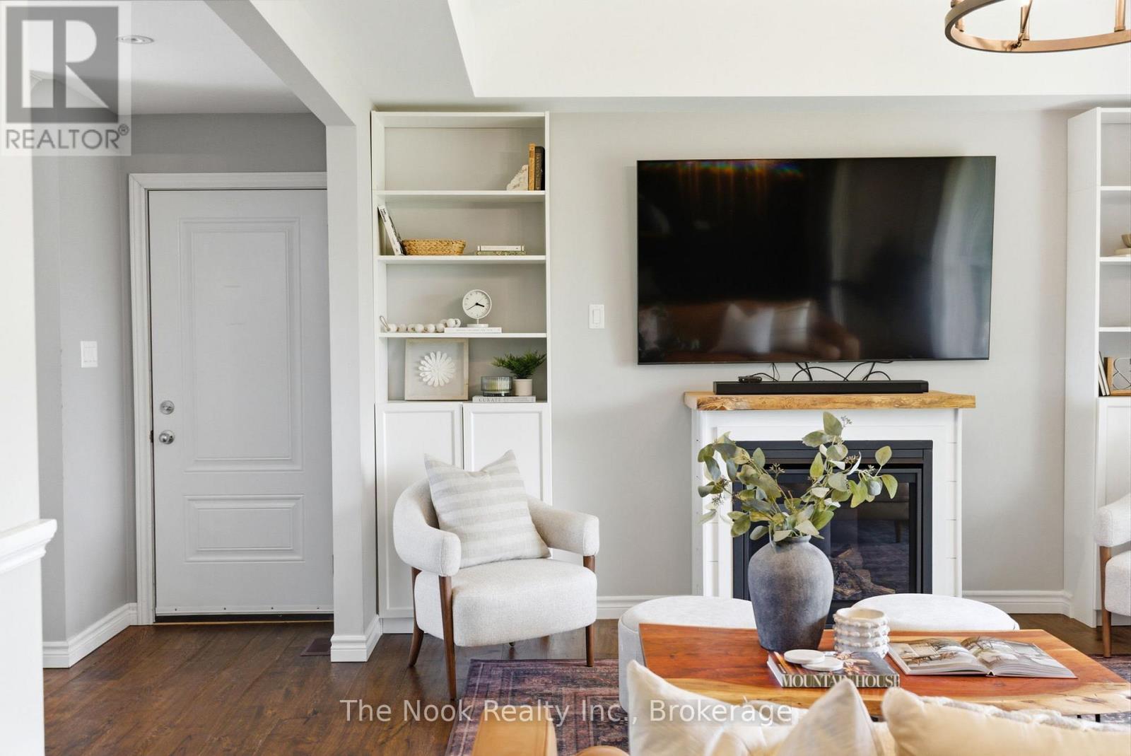 2165 COURTICE ROAD - 9
