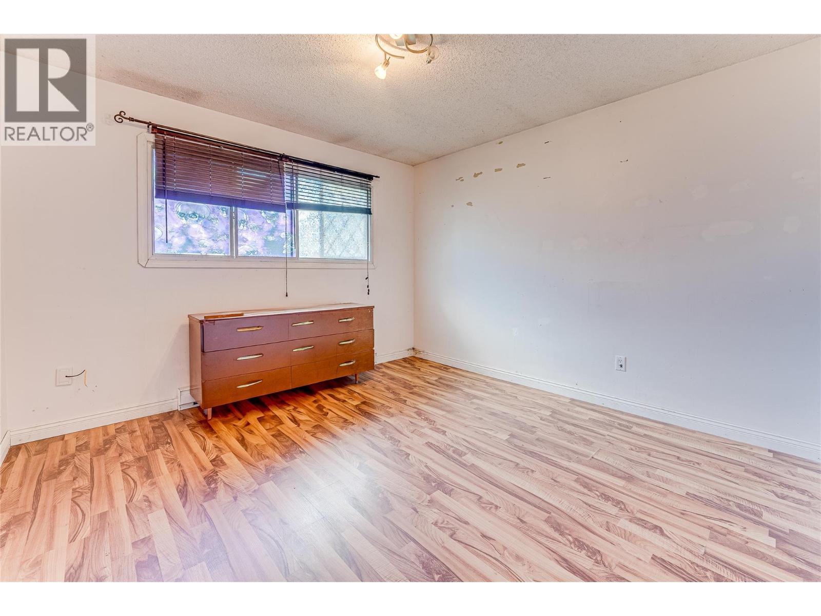 1309 43 Street, Vernon
