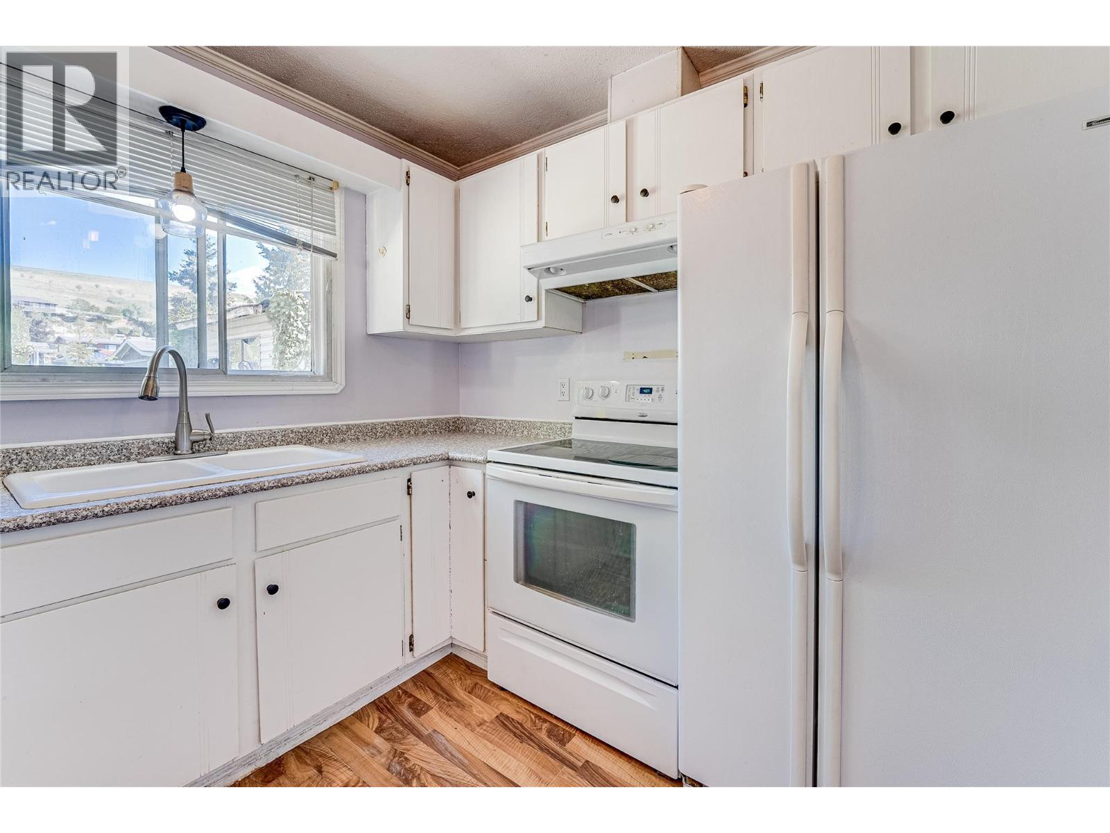 1309 43 Street, Vernon