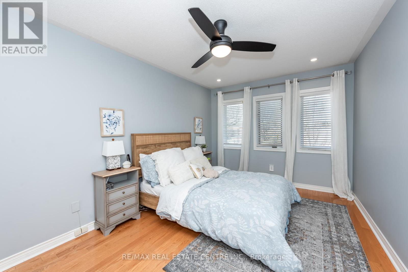 3408 TRELAWNY CIRCLE - 25
