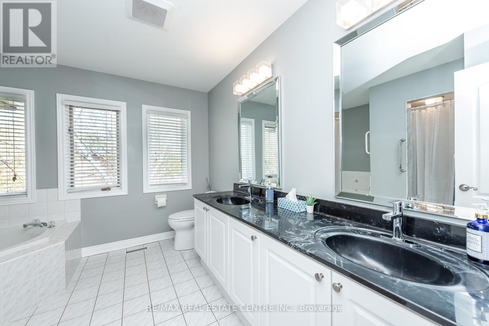 3408 TRELAWNY CIRCLE - 31