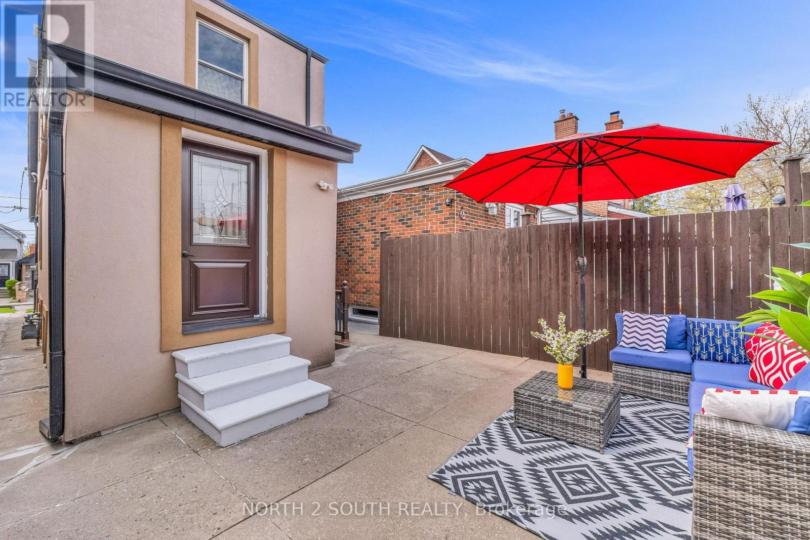 28 TEIGNMOUTH AVENUE - 39